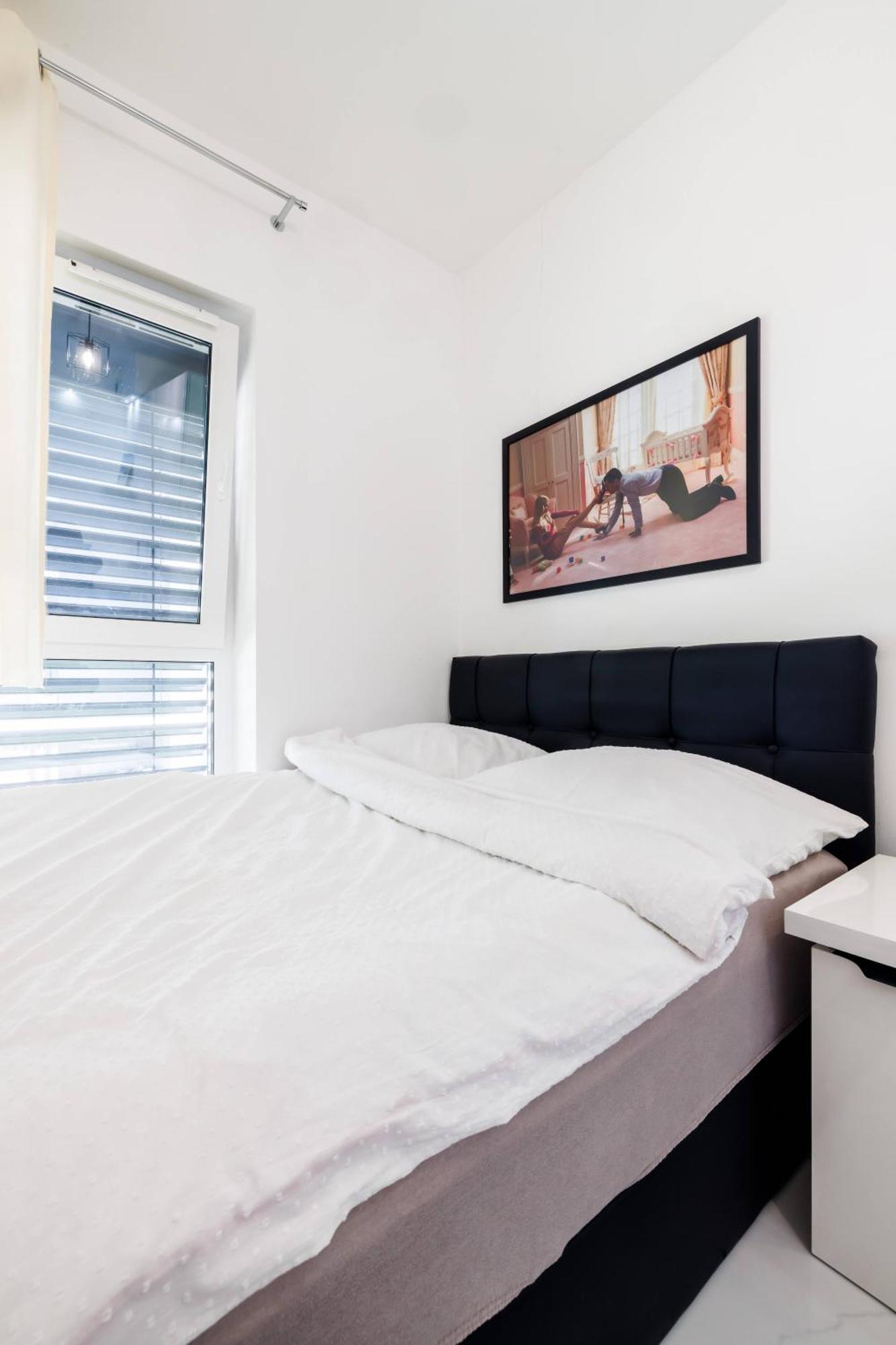 Luxury Apartment With Spa Bath- City Centre, Free Parking Rzeszów Exterior foto